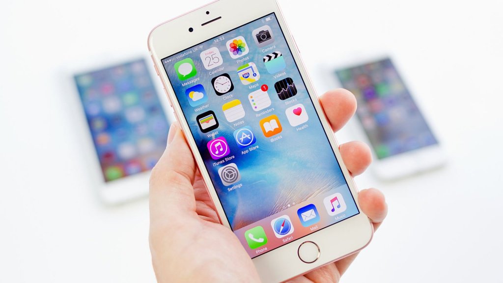 Компания Apple изменила условия сервиса iPhone при использовании неоригинальных запчастей